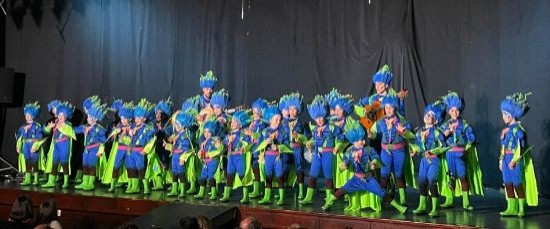 ESPECTACULAR LA MUESTRA DE AGRUPACIONES DEL CARNAVAL 2025