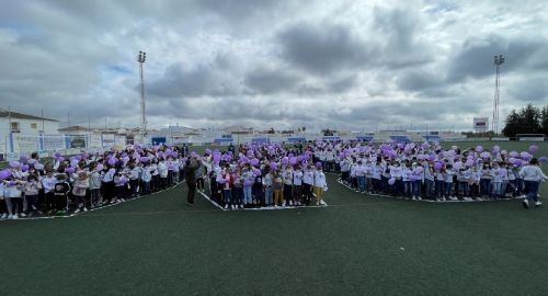 AYTO. Y CENTROS EDUCATIVOS ORGANIZAN LA I MARCHA ESCOLAR POR LA IGUALDAD