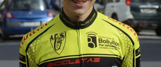 TRES CORREDORES DEL BICICLETAS VALDAYO-LA JOYA AL CORTE SELECCIONADOS PARA DISPUTAR EL CAMPEONATO DE