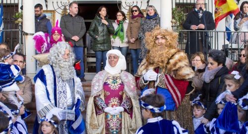 CORONACIÓN DE LOS REYES MAGOS DE BOLLULLOS 2018