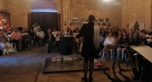LA POESÍA, LA MÚSICA Y EL VINO UNEN BOLLULLOS CON PORTUGAL