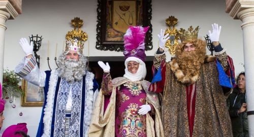 BOLLULLOS ADELANTA SU CABALGATA DE REYES