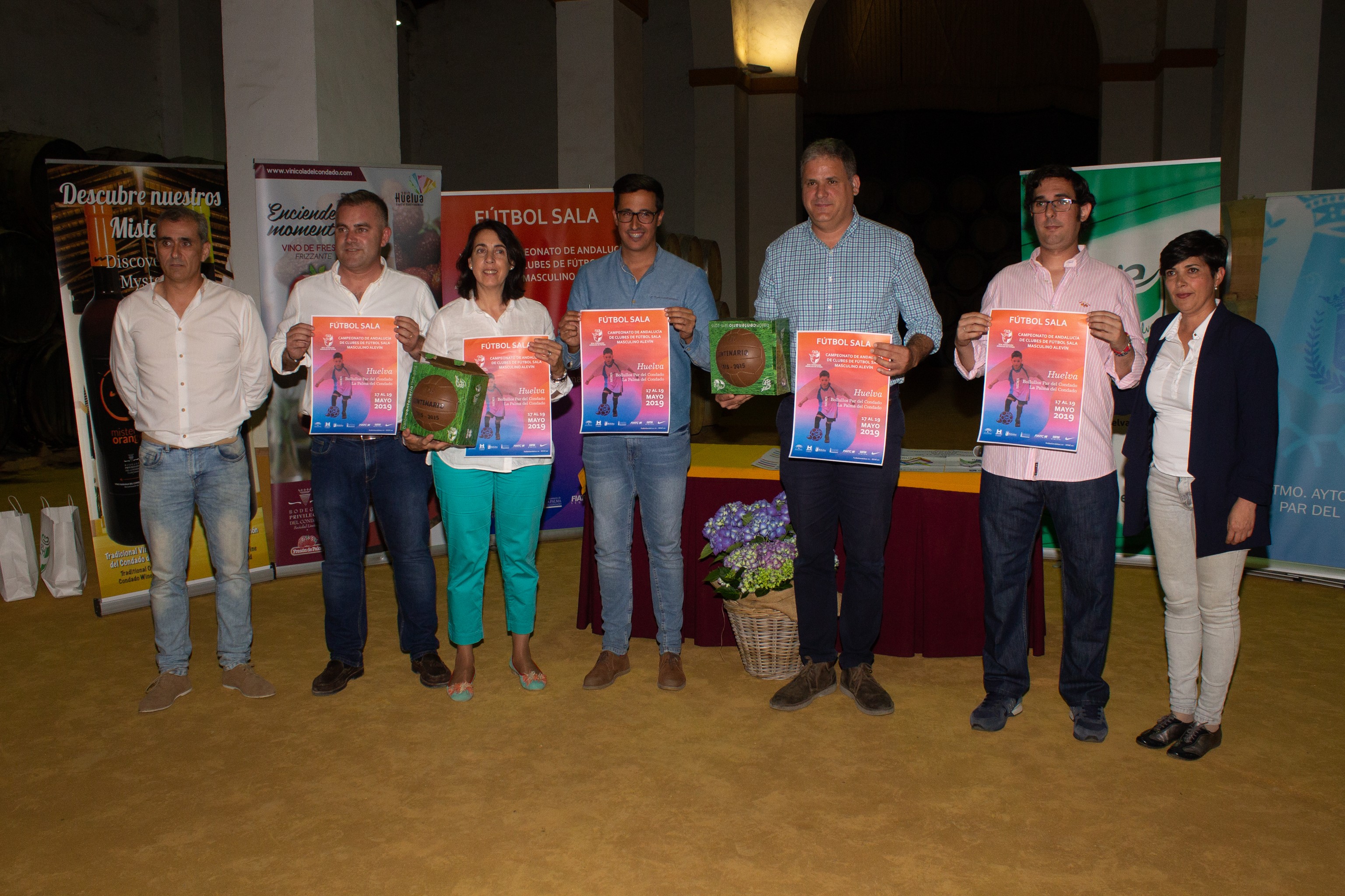 LA COOPERATIVA VINÍCOLA ACOGE LA PRESENTACIÓN DEL CAMPEONATO DE ANDALUCÍA DE CLUBES DE FÚTBOL SALA