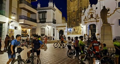 BUEN AMBIENTE Y GRAN PARTICIPACIÓN EN LA II RUTA SEMI-NOCTURNA BTT