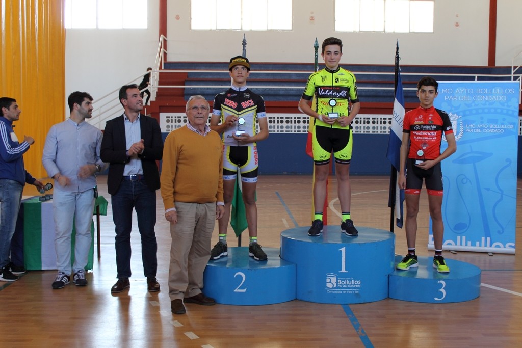 EL “BICICLETAS VALDAYO-LA JOYA AL CORTE”  DE LA  AC SAN ANTONIO CADETES BRILLA EN SU TIERRA