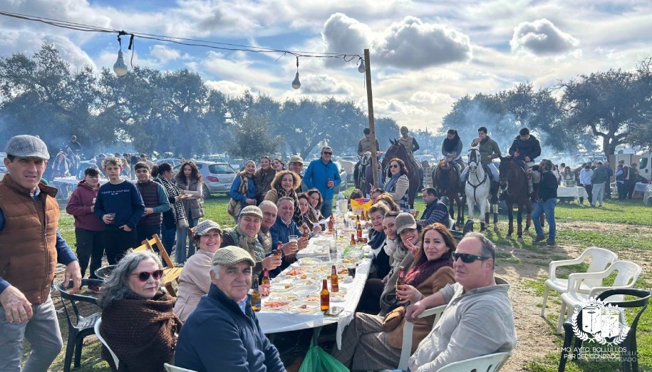 BOLLULLOS DISFRUTÓ DE UN GRAN DÍA DE SAN SEBASTIÁN EN  NUESTRA DEHESA