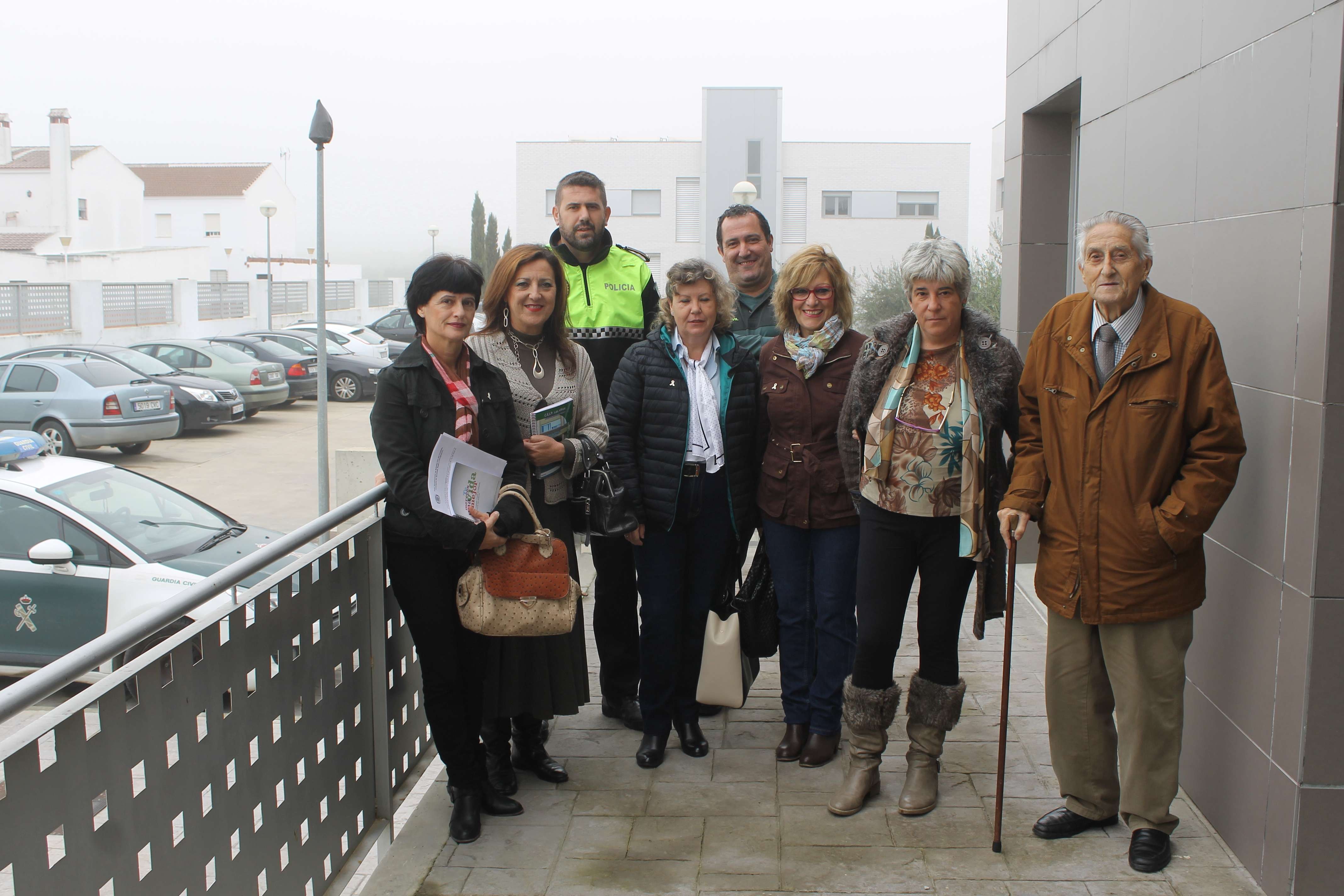BOLLULLOS CONMEMORA EL DÍA DE LA NO VIOLENCIA DE GÉNERO