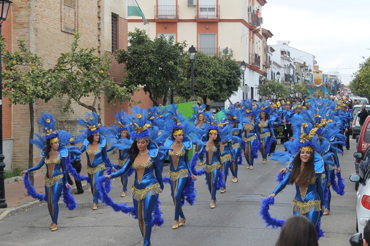 BOLLULLOS DISFRUTA DE SU CARNAVAL 2015