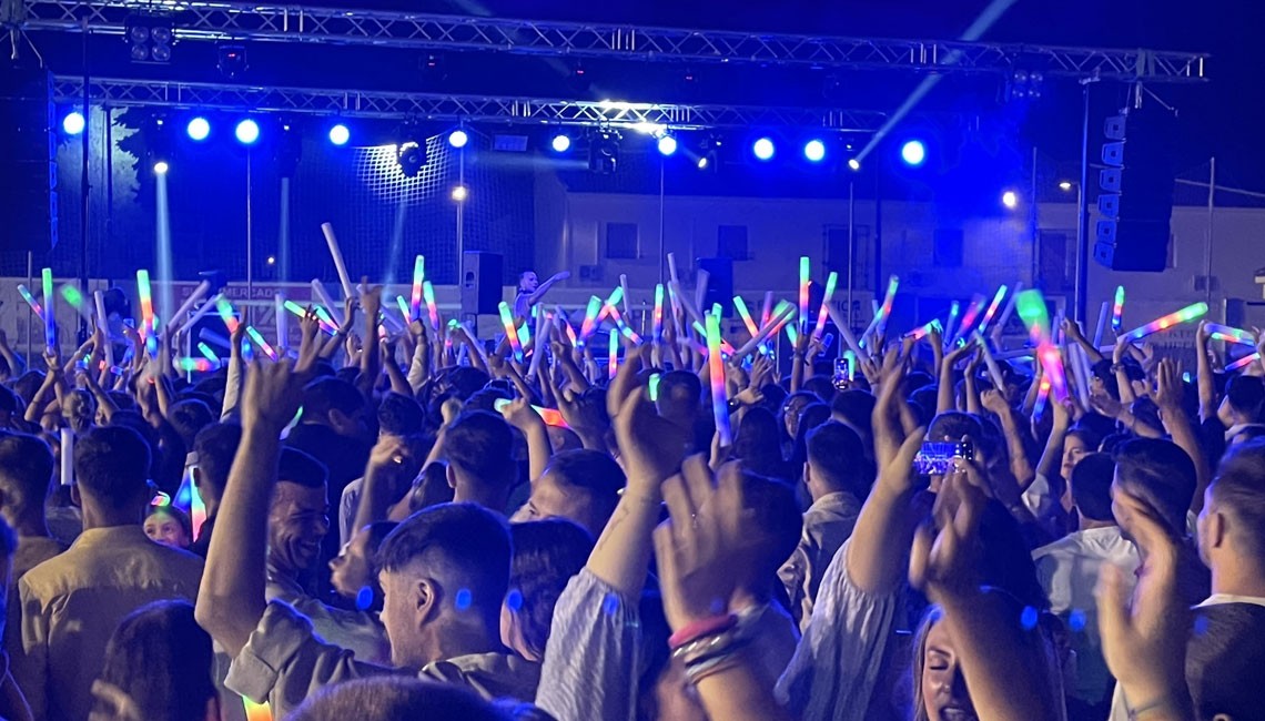 MÁS DE 1000 JÓVENES DISFRUTARON DEL FESTIVAL DE LA JUVENTUD PRE-FERIA 2023