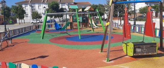 ACTUACIONES EXTRAORDINARIAS DE LIMPIEZA EN CONTENEDORES Y PLAZAS TRAS LA FERIA