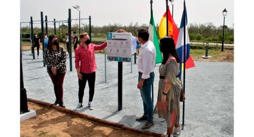 EL ALCALDE INAUGURA EL NUEVO PARQUE DE CALISTENIA EN EL PARQUE NATURAL DE SAN SEBASTIÁN