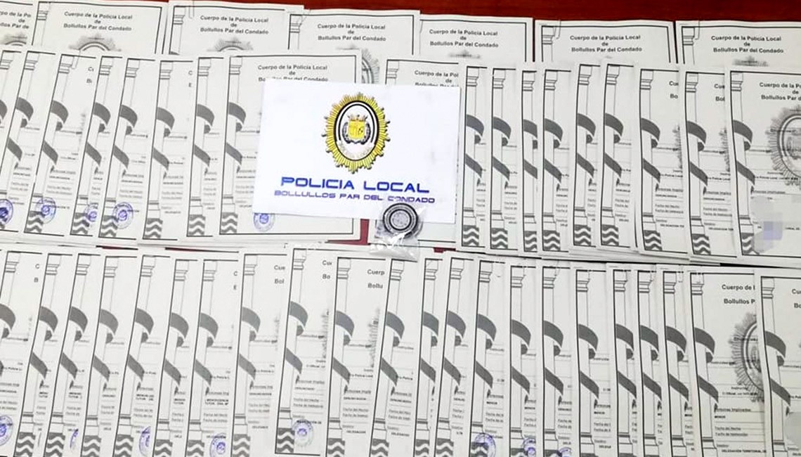 NUESTRA POLICÍA LOCAL INTERPONE 60 DENUNCIAS DURANTE EL FIN DE SEMANA