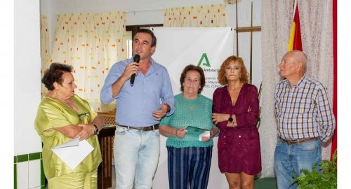 LOS MAYORES DE BOLLULLOS CELEBRARON SU ANUAL MERIENDA HOMENAJE