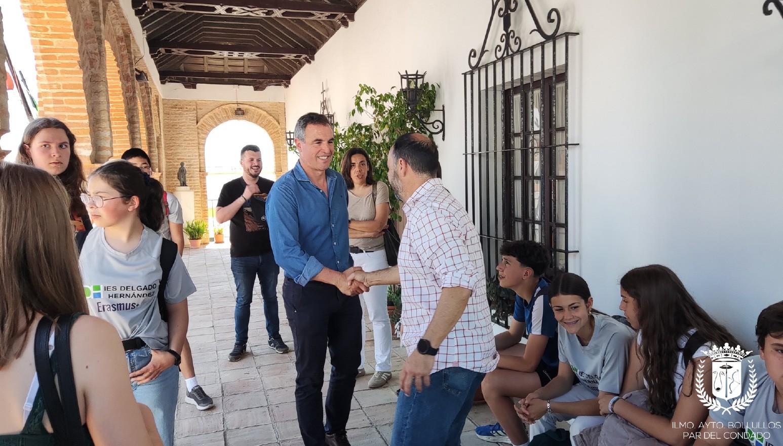 ALUMNOS ERASMUS DE ALEMANIA VISITAN BOLLULLOS DEL CONDADO