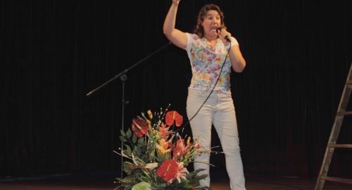 BOLLULLOS MUESTRA EL RESULTADO DEL PRIMER TALLER SOBRE MONÓLOGOS DE HUMOR