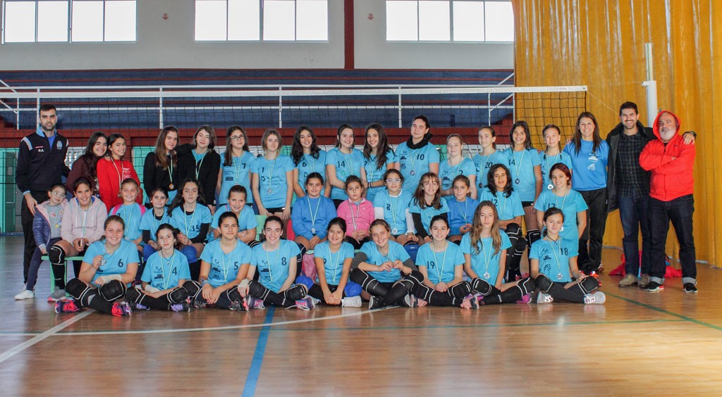 II TORNEO DE NAVIDAD DE VOLEIBOL FEMENINO