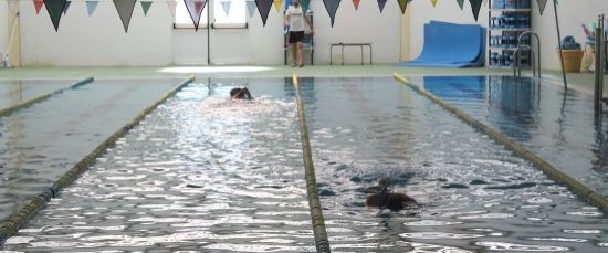 BAUTISMO DE BUCEO EN LA PISCINA MUNICIPAL