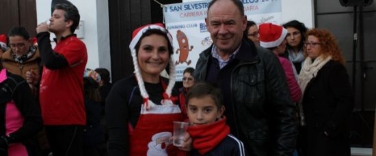 BOLLULLOS CELEBRÓ SU “SAN SILVESTRE” CON UN GRAN ÉXITO DE PARTICIPACIÓN