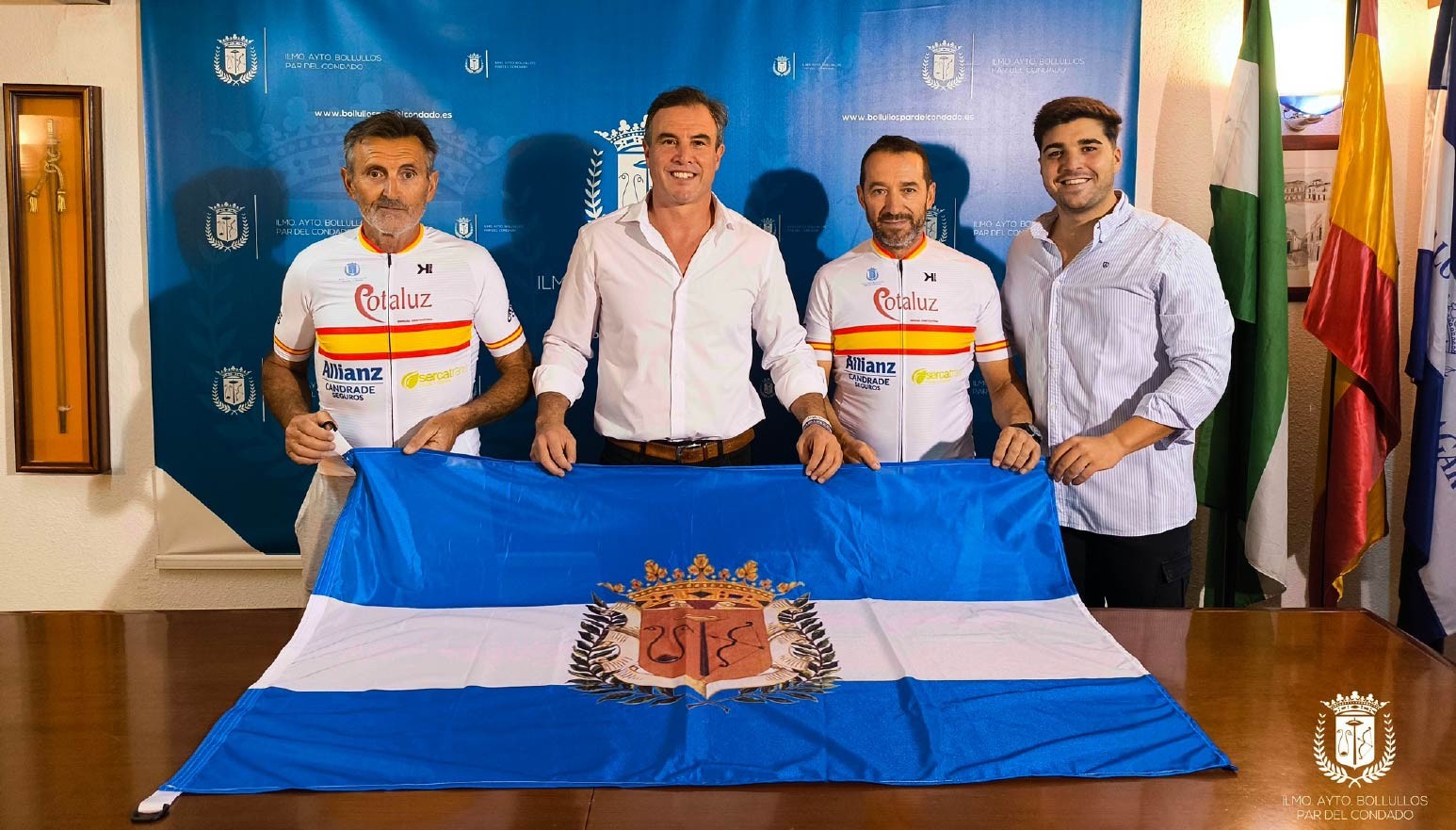 SANTIAGO IGLESIAS Y FERNANDO ESPINA REPRESENTARÁN A BOLLULLOS EN EL MUNDIAL DE CICLISMO GRAVEL 2025