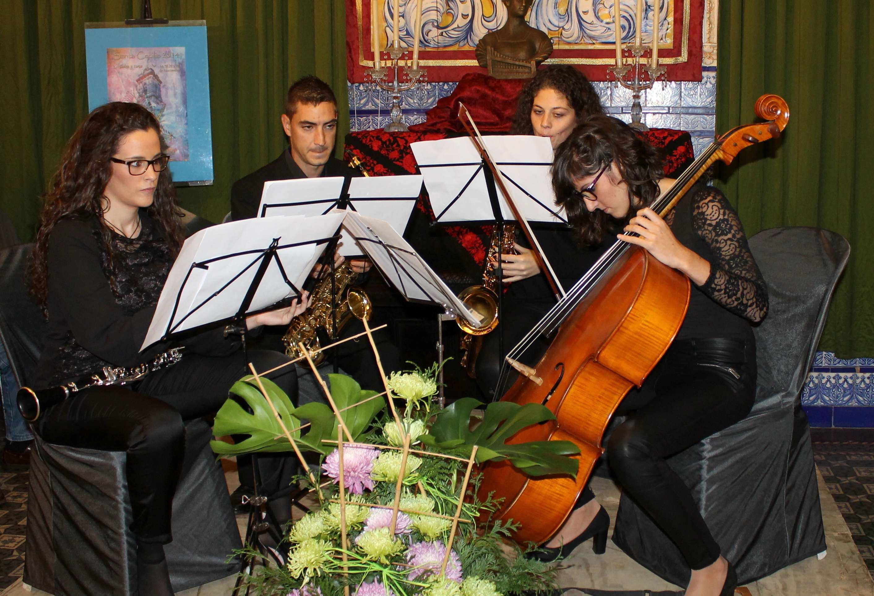 EL CUARTETO MUSICAL “BATUTA” PRESENTA EL CUENTACUENTOS MUSICAL “HISTORIAS DE LA VOZ” EN LA BIBLIOTEC
