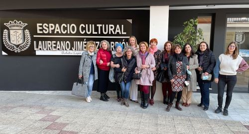 MAGNÍFICA ACOGIDA DEL TALLER “VIBLIOLETAS: LECTURAS COMPARTIDAS”