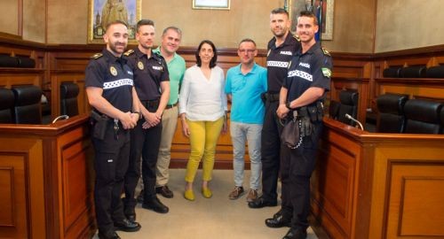 TOMA DE POSESIÓN DE UN OFICIAL Y DOS POLICÍAS LOCALES