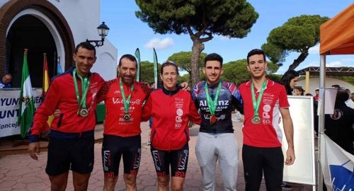 EL EQUIPO BOLLULLERO BICICLETAS VALDAYO CAMPEÓN DE HUELVA EN EL ANDALUZ DE DUATLÓN CROS