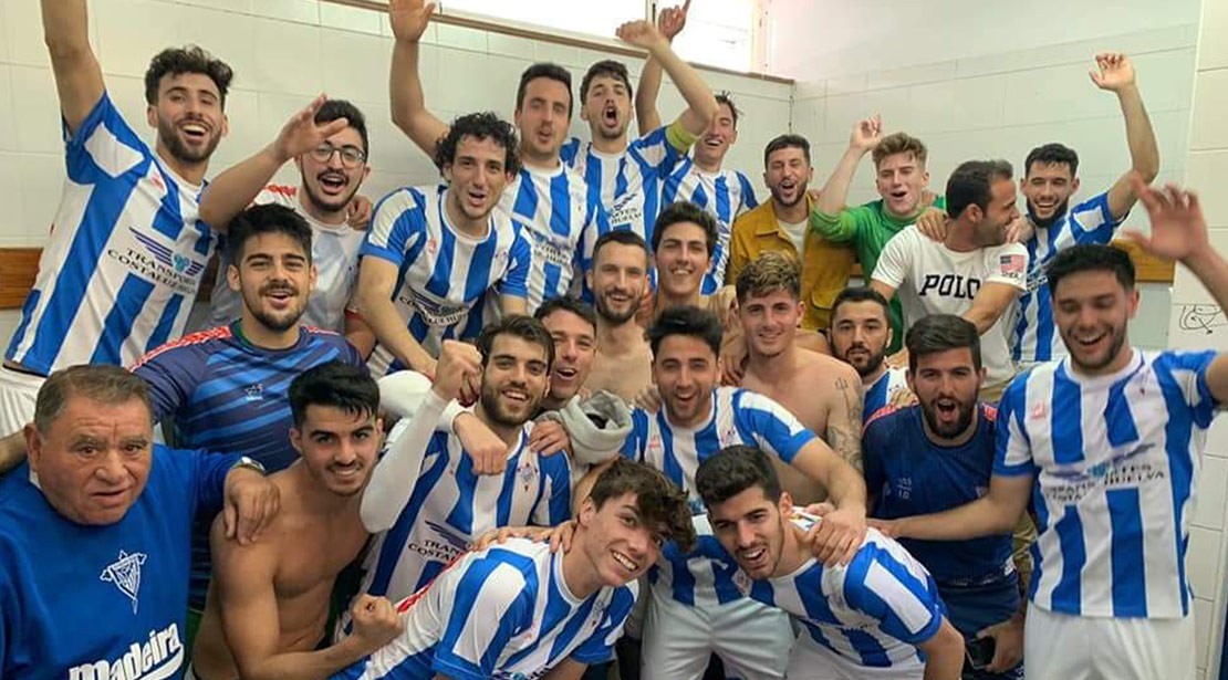 EL AYUNTAMIENTO FELICITA AL BOLLULLOS C.F. POR SU ASCENSO A DIVISIÓN DE HONOR