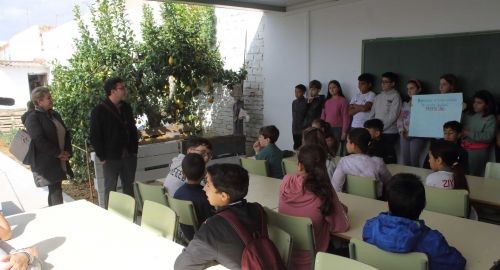 ESCOLARES PLANTEAN SUS PROPUESTAS AL CONCEJAL DE MEDIO AMBIENTE