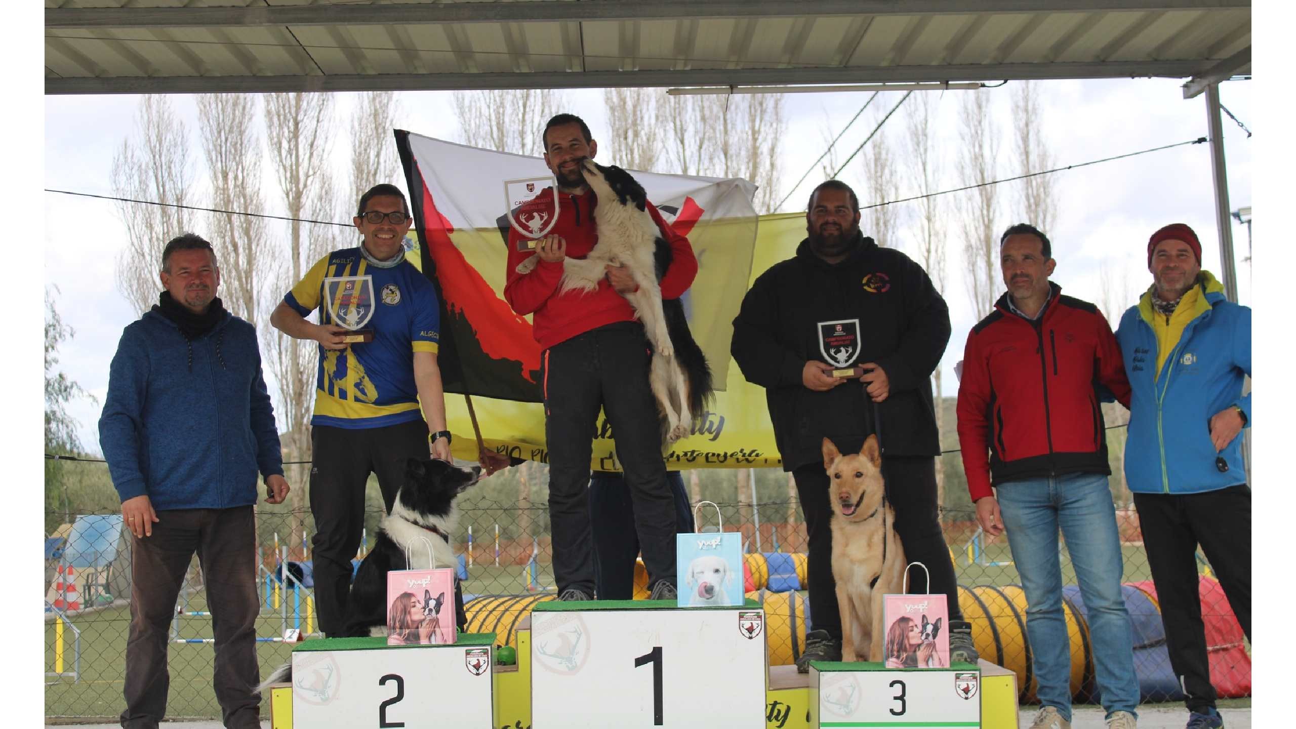 EL CLUB AGILITY 3 ADN BOLLULLOS, SE HACE CON SUBCAMPEONATO ANDALUZ