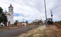 TRABAJOS DE DESBROCE Y LIMPIEZA EN EL CAMINO DE LA ERMITA