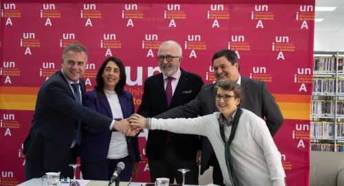 EL AYUNTAMIENTO FIRMA UN CONVENIO DE PRÁCTICAS PROFESIONALES CON LA UNIA