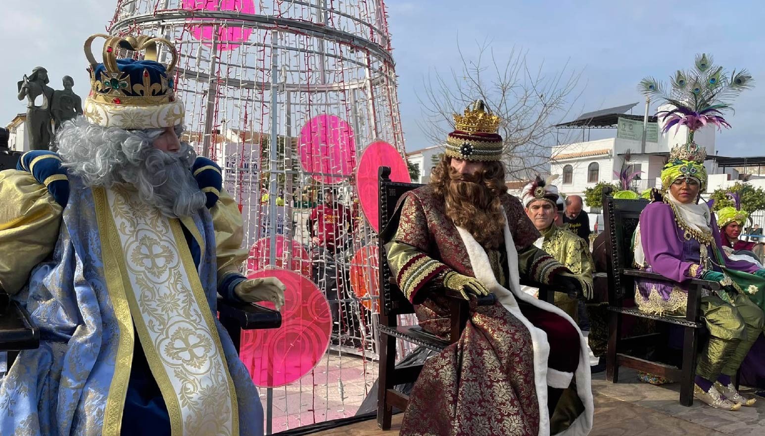 LA CABALGATA DE LA ILUSIÓN RECORRIÓ LAS CALLES DE BOLLULLOS