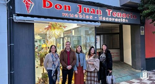 ENTREGA DE PREMIOS DEL IV CONCURSO DE ESCAPARATES NAVIDEÑOS