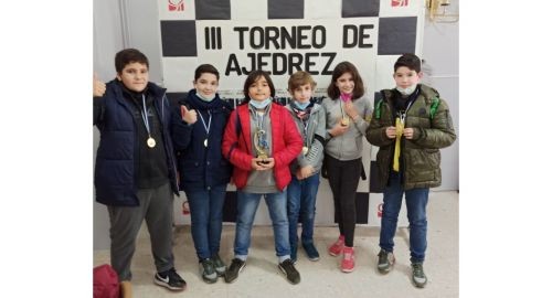 EL CEIP LAS VIÑAS CAMPEÓN EN EL III INTERESCOLAR DE AJEDREZ DE HUELVA