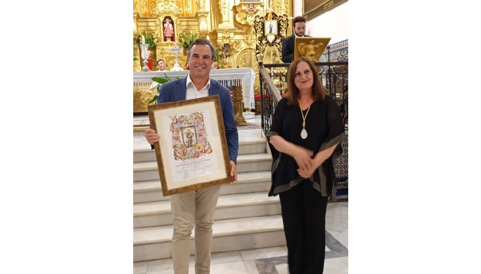 PRESENTE CONMEMORATIVO PARA EL AYUNTAMIENTO POR EL 250 ANIVERSARIO DEL AZULEJO DE SAN ANTONIO