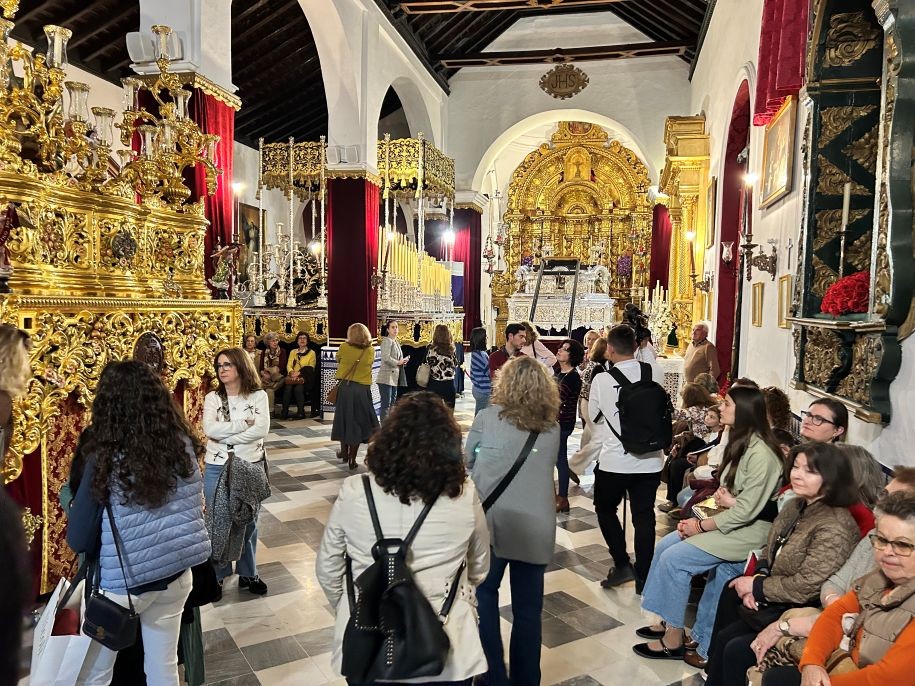 GRAN ACOGIDA EN LA III RUTA COFRADE 2026 DE BOLLULLOS PAR DEL CONDADO