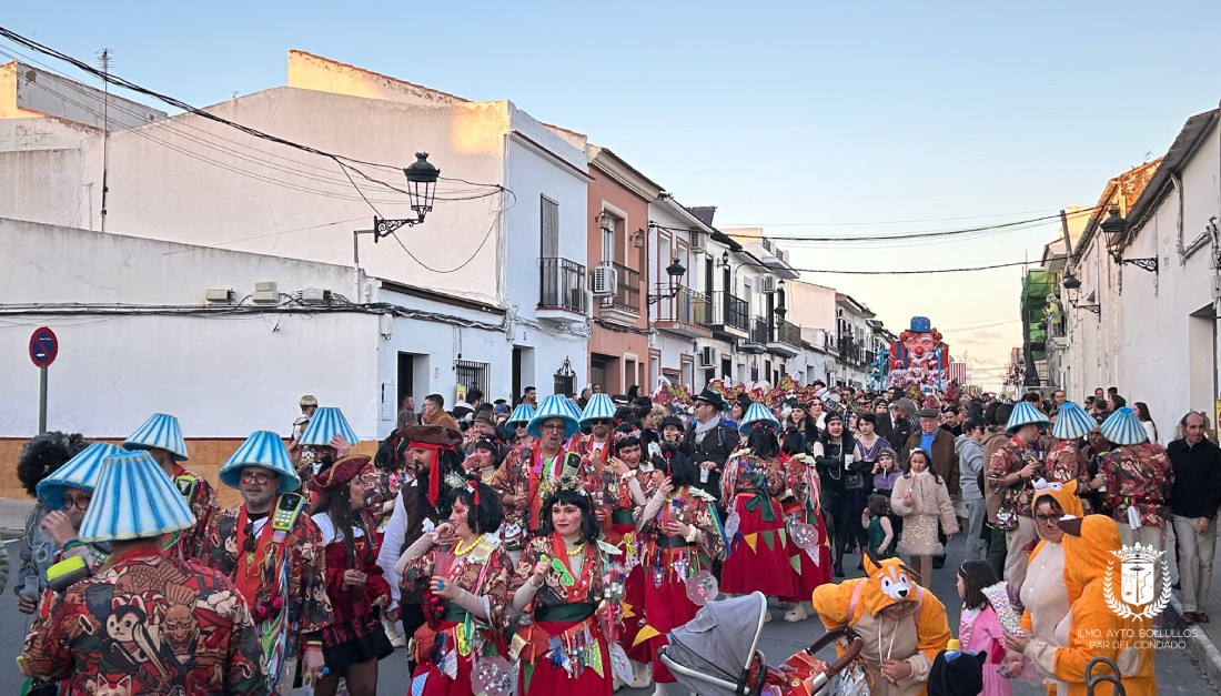 ESPECTACULAR AMBIENTE EN EL GRAN DESFILE DE CARNAVAL 2026