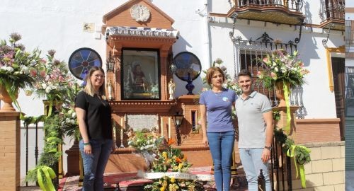 OFRENDA FLORAL DEL AYUNTAMIENTO A LA ASOCIACIÓN DE SAN JUAN