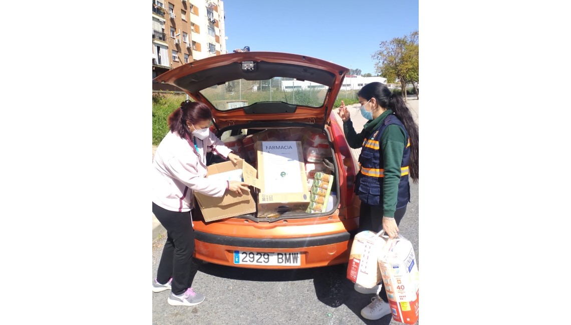 SEGUNDO ENVÍO SOLIDARIO DEL PUEBLO DE BOLLULLOS A UCRANIA