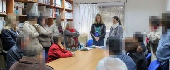 Reparto de vales de alimentos