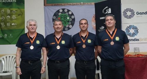 EL CLUB DE BILLAR BOLLULLOS LOGRA EL BRONCE Y ASCIENDE A PRIMERA DIVISIÓN NACIONAL
