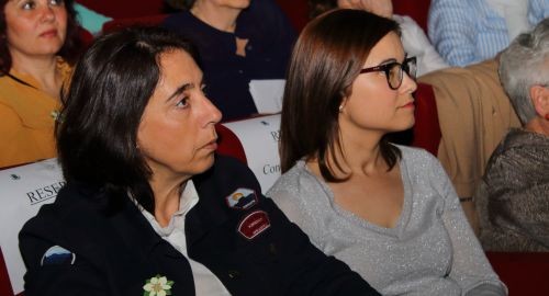CHARLA COLOQUIO SOBRE EL CÁNCER DE COLON DE LA ASOCIACIÓN ESPAÑOLA CONTRA EL CÁNCER DE BOLLULLOS