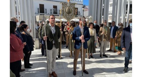 LA HERMANDAD DEL ROCÍO DE BOLLULLOS PEREGRINA HASTA ALMONTE