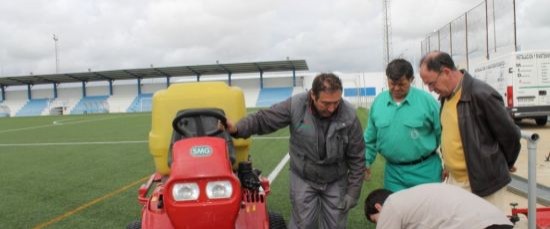 MANTENIMIENTO DE CESPED 