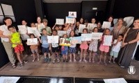 LOS MENORES DEL CAMPAMENTO DE VERANO DE LA ASOCIACIÓN ESPERANZA DESCUBREN EL PATRIMONIO LOCAL