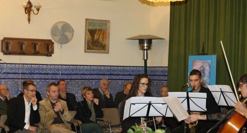 EL ALCALDE DE BOLLULLOS APUESTA POR LA MÚSICA COMO ELEMENTO CLAVE DE LA CULTURA LOCAL